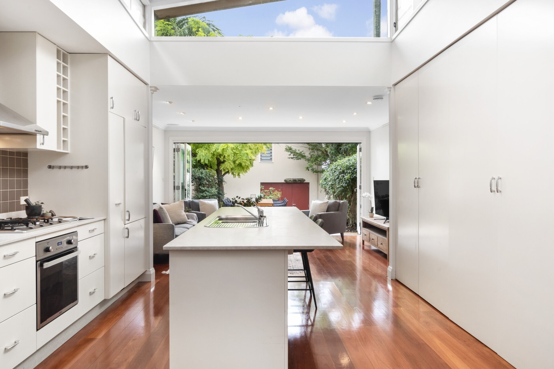 360 Annandale Street, Annandale - Thumbnail 5