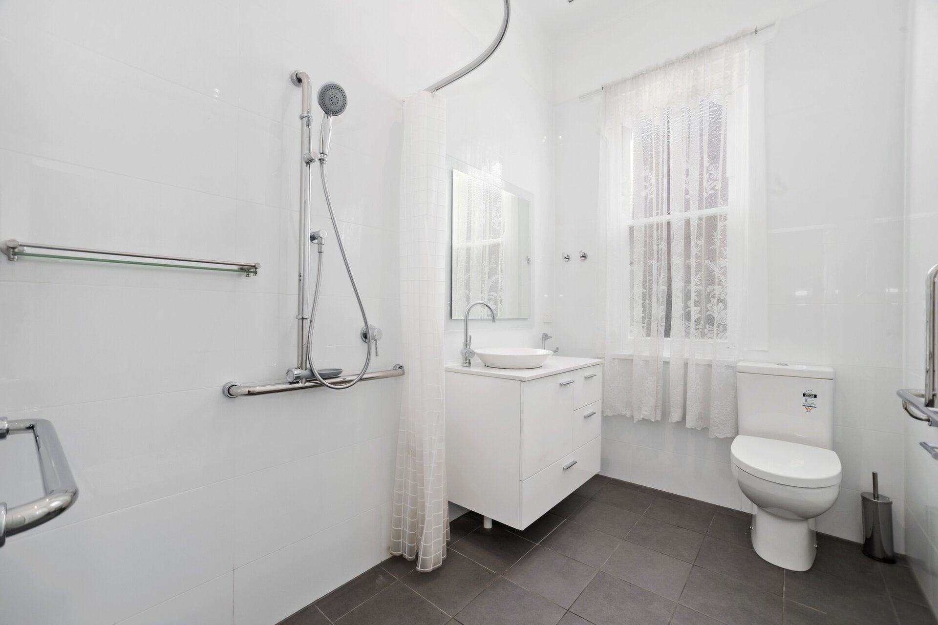 9 Oak Street, Ashfield - Thumbnail 6
