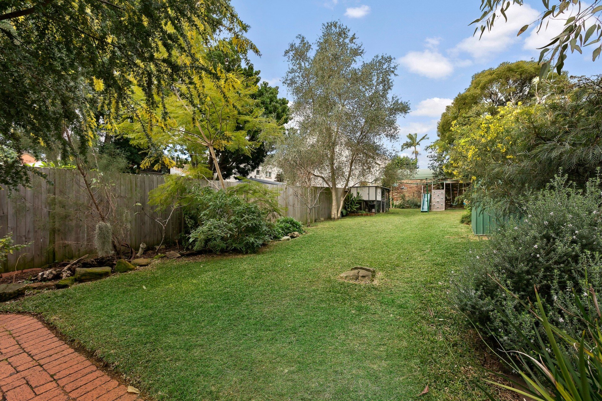 69 Annandale Street, Annandale - Thumbnail 2