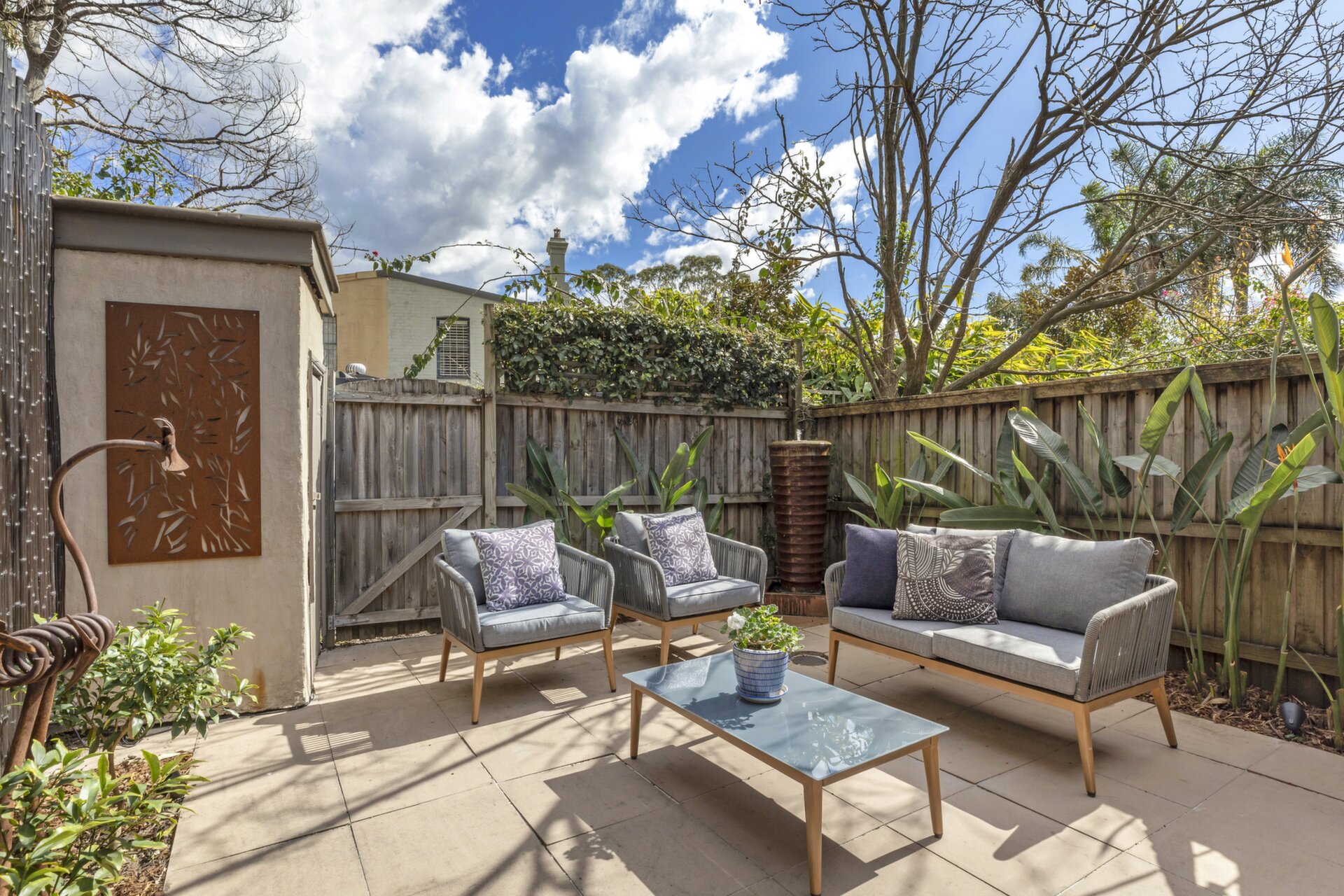 384 Annandale Street, Annandale - Thumbnail 2