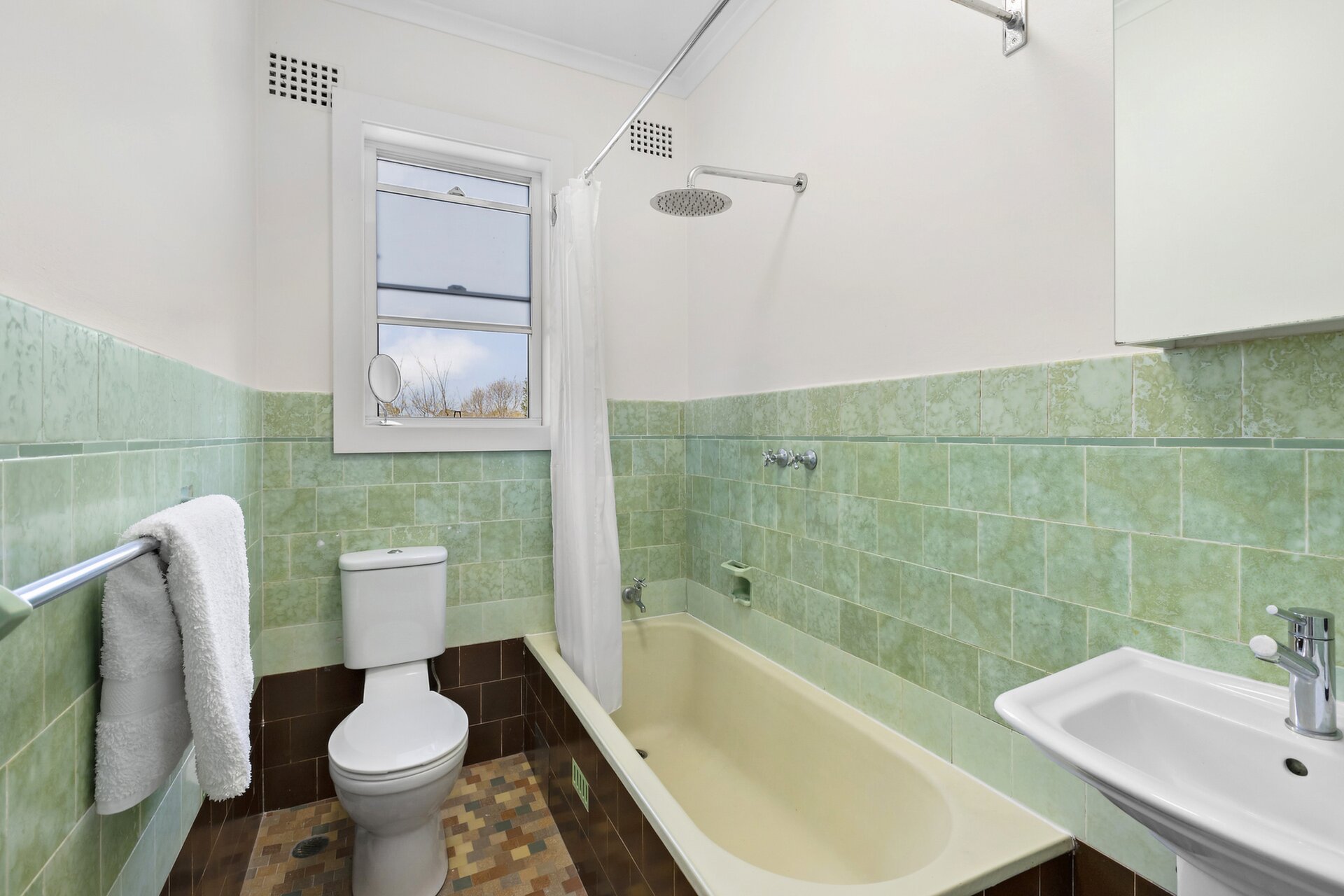 77 Corunna Road, Stanmore - Thumbnail 8
