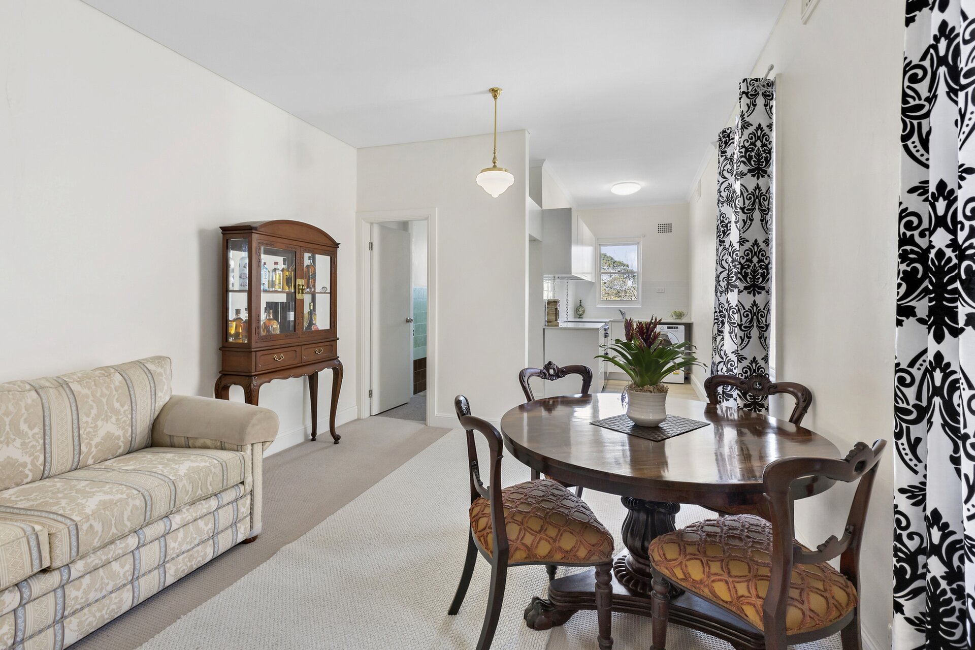 77 Corunna Road, Stanmore - Thumbnail 4