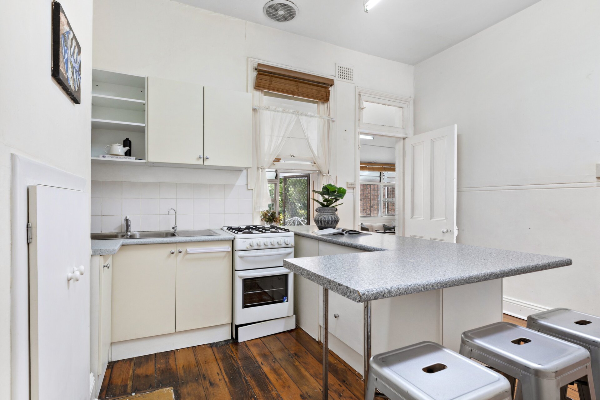 46 Alfred Street, Annandale - Thumbnail 3