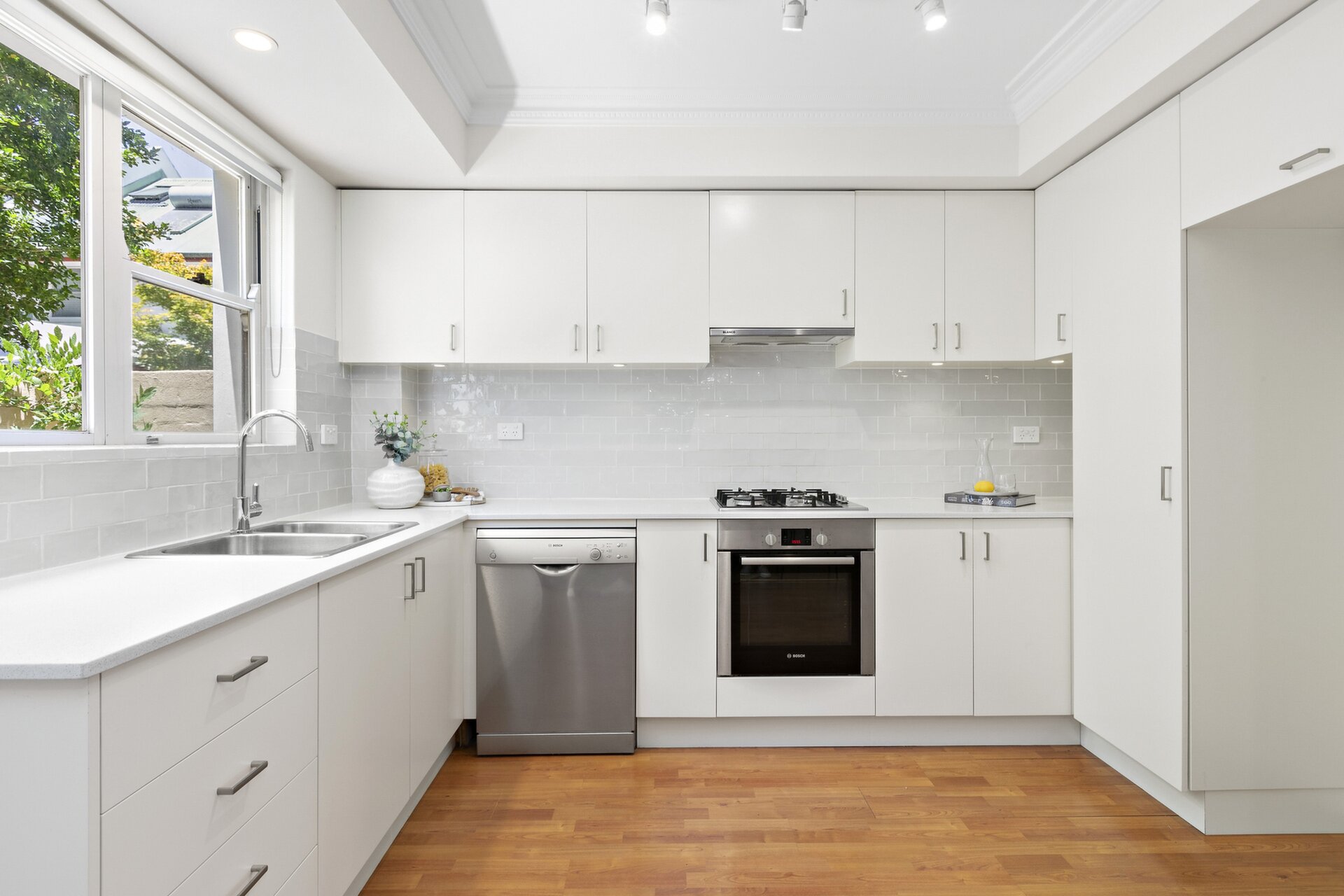 11/213 Wigram Road, Forest Lodge - Thumbnail 5