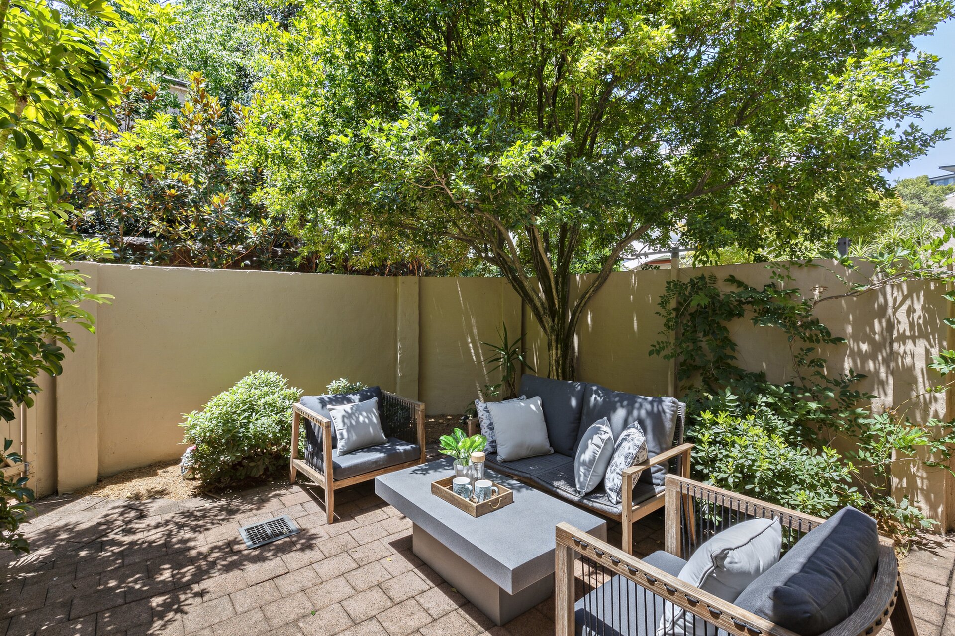 11/213 Wigram Road, Forest Lodge - Thumbnail 2