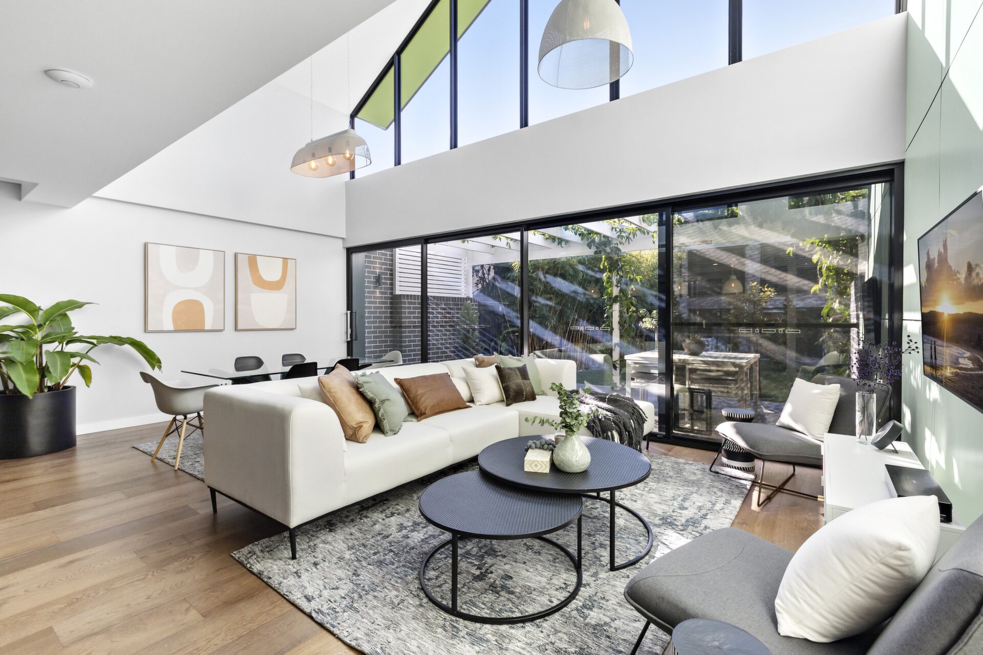 35 Styles Street, Leichhardt - Thumbnail 2