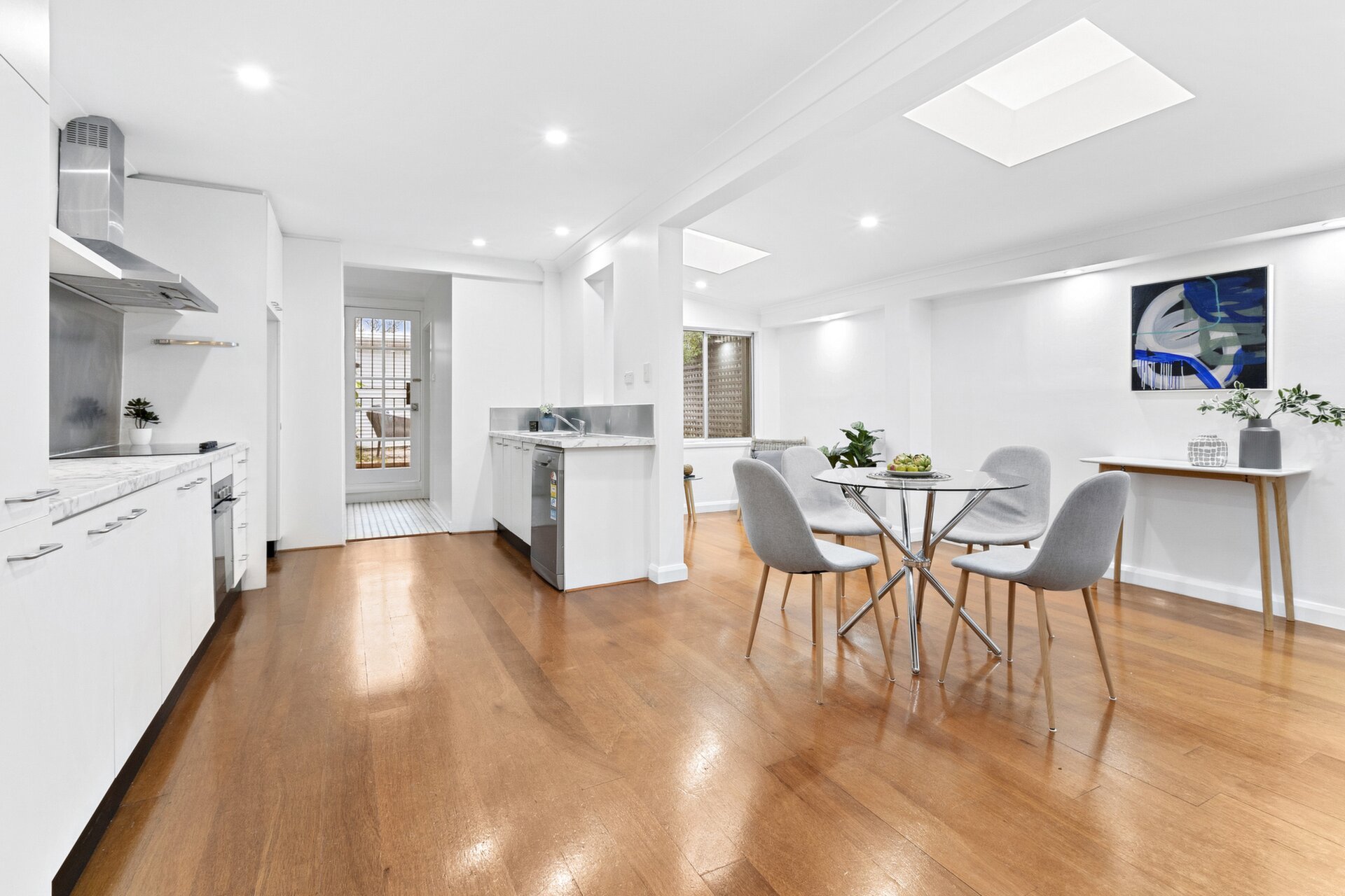 31 Durham Street, Stanmore - Thumbnail 3