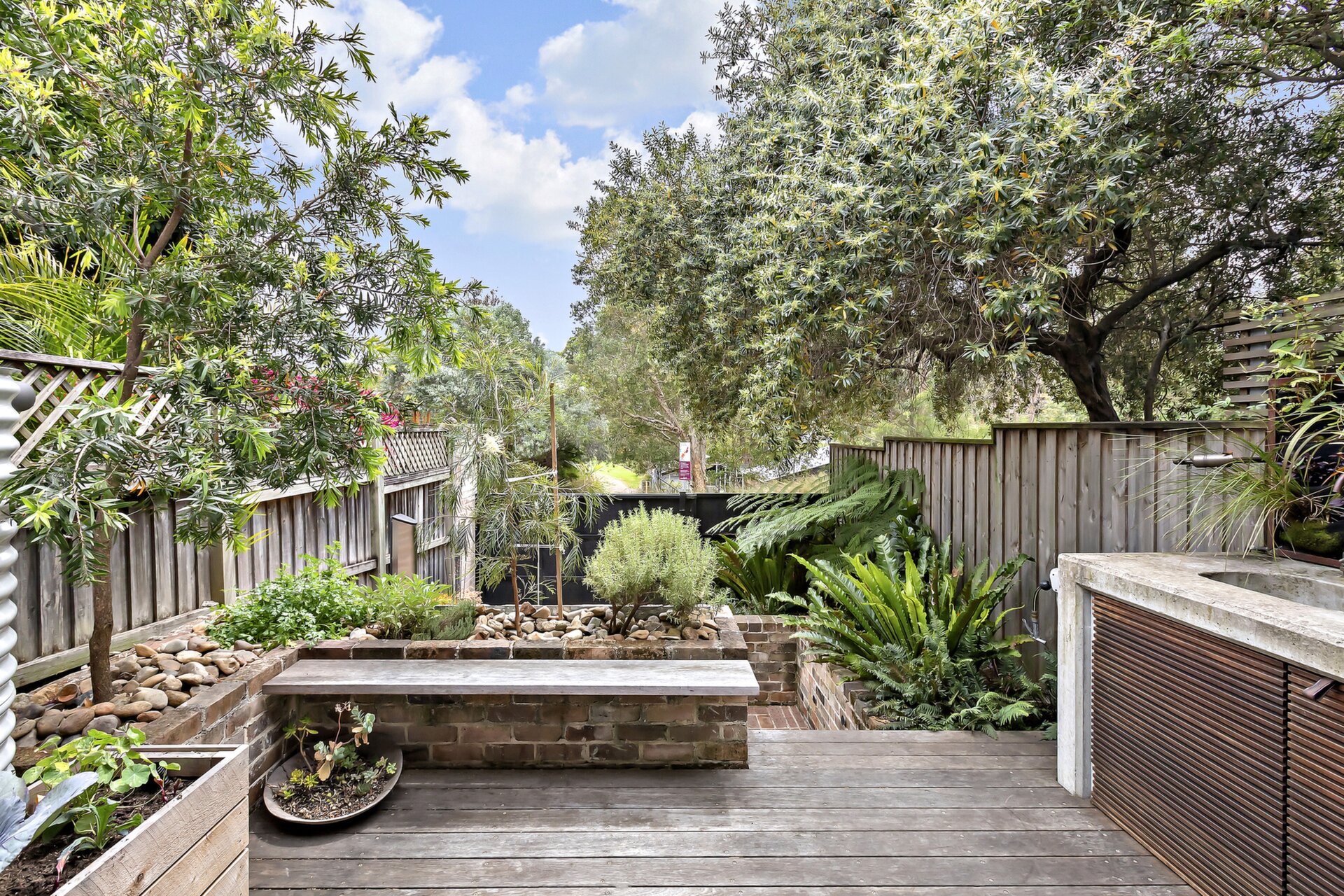 296 Young Street, Annandale - Thumbnail 2
