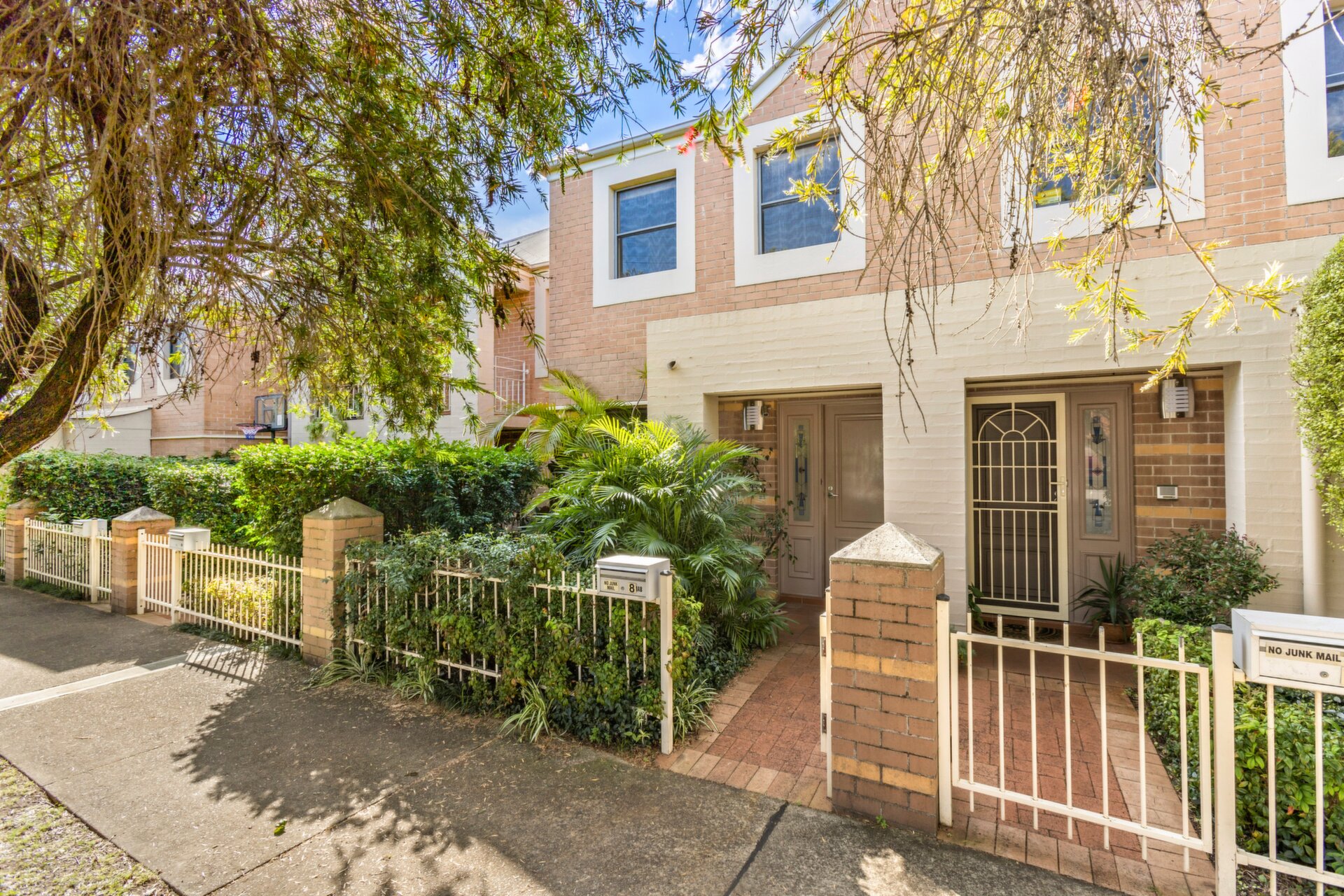 8/1A Athol Street, Leichhardt - Image 1