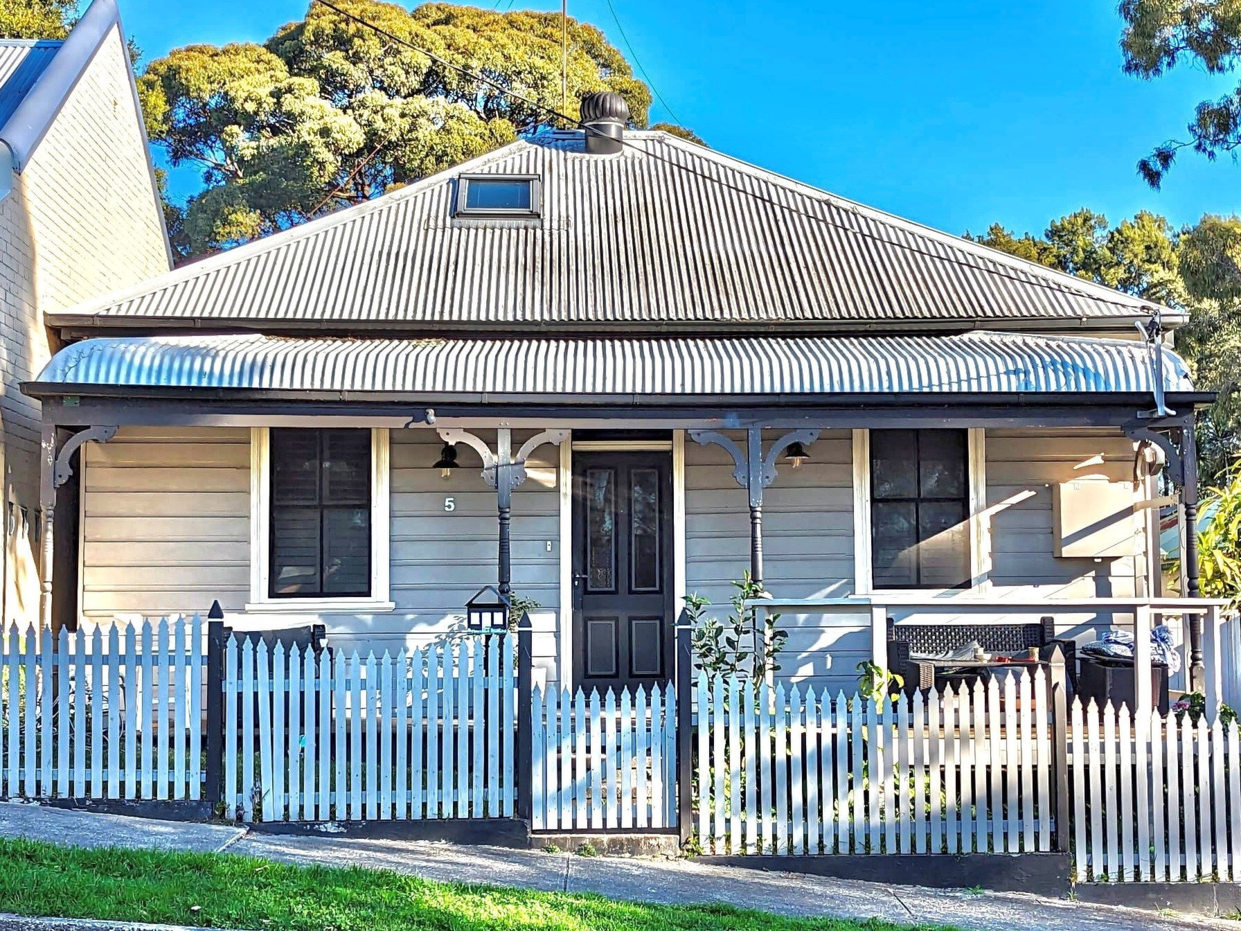 5 Hudson Street, Annandale - Thumbnail 2