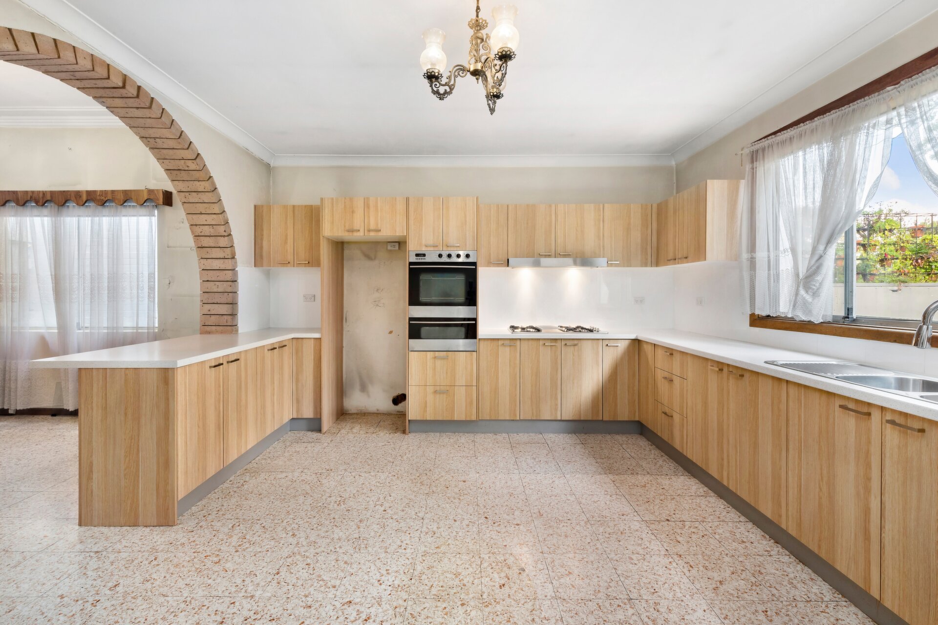 294 Annandale Street, Annandale - Thumbnail 4