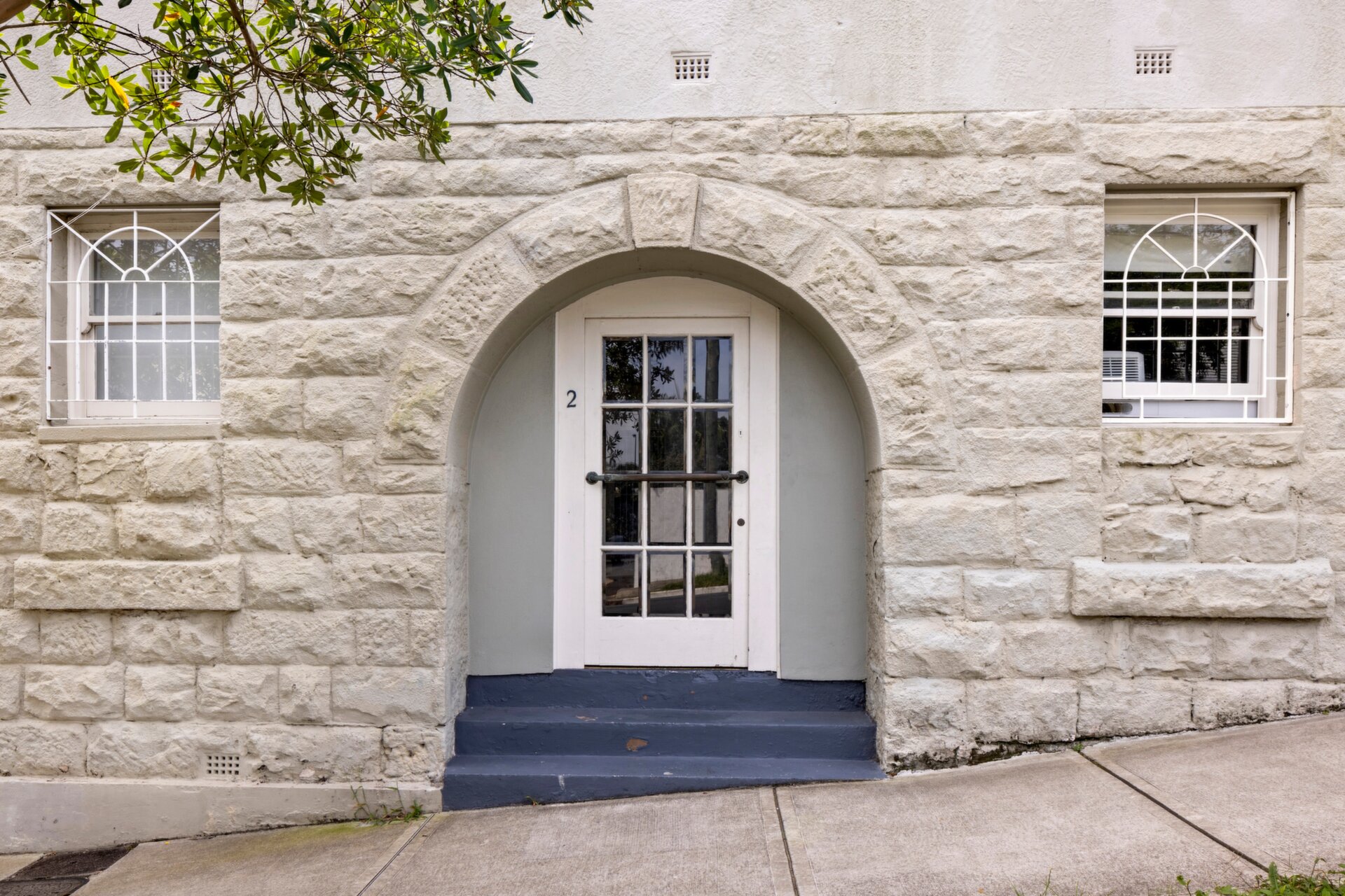 8/2 Hutchinson Street, Annandale - Thumbnail 7