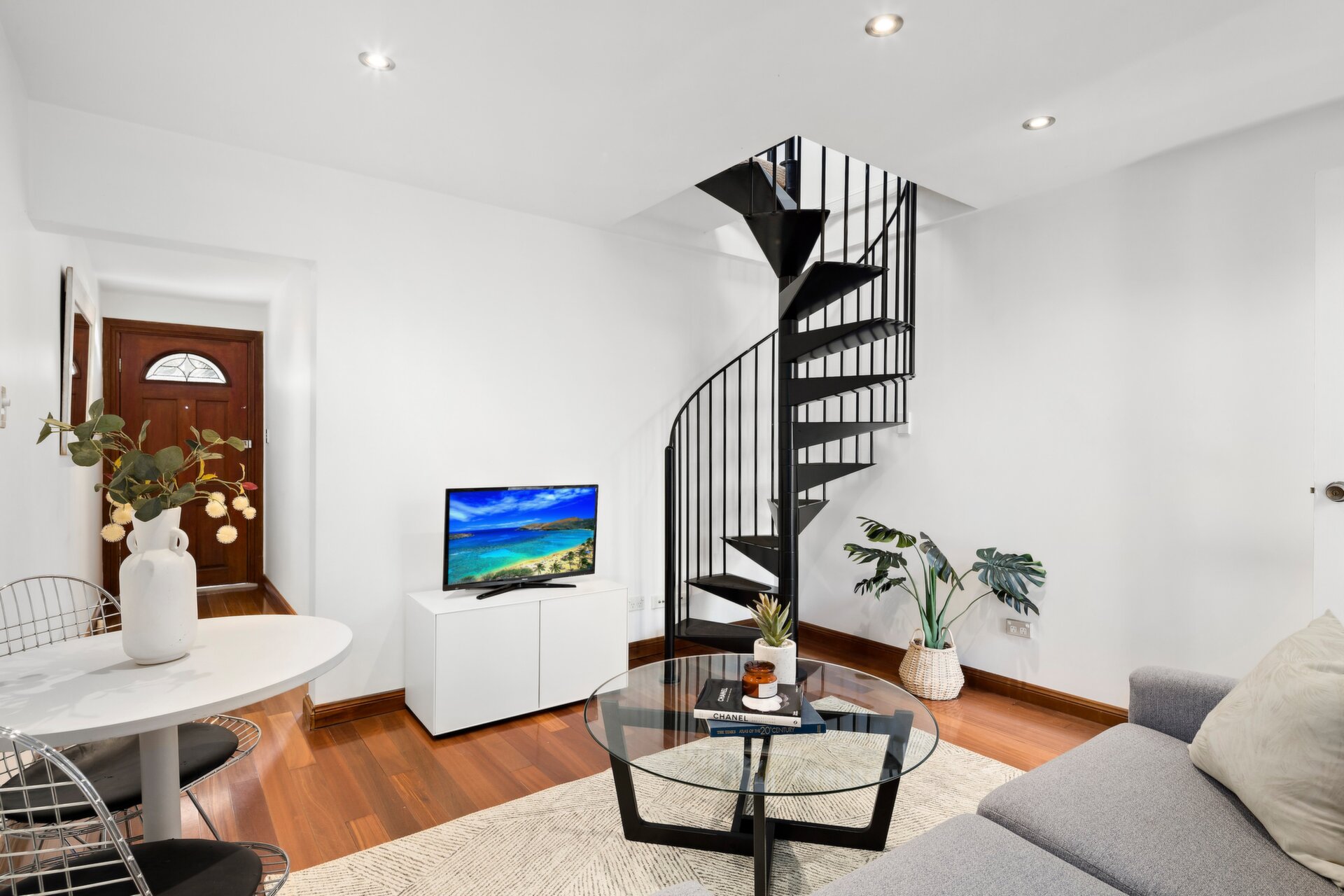 2 Milton Street, Leichhardt - Thumbnail 2