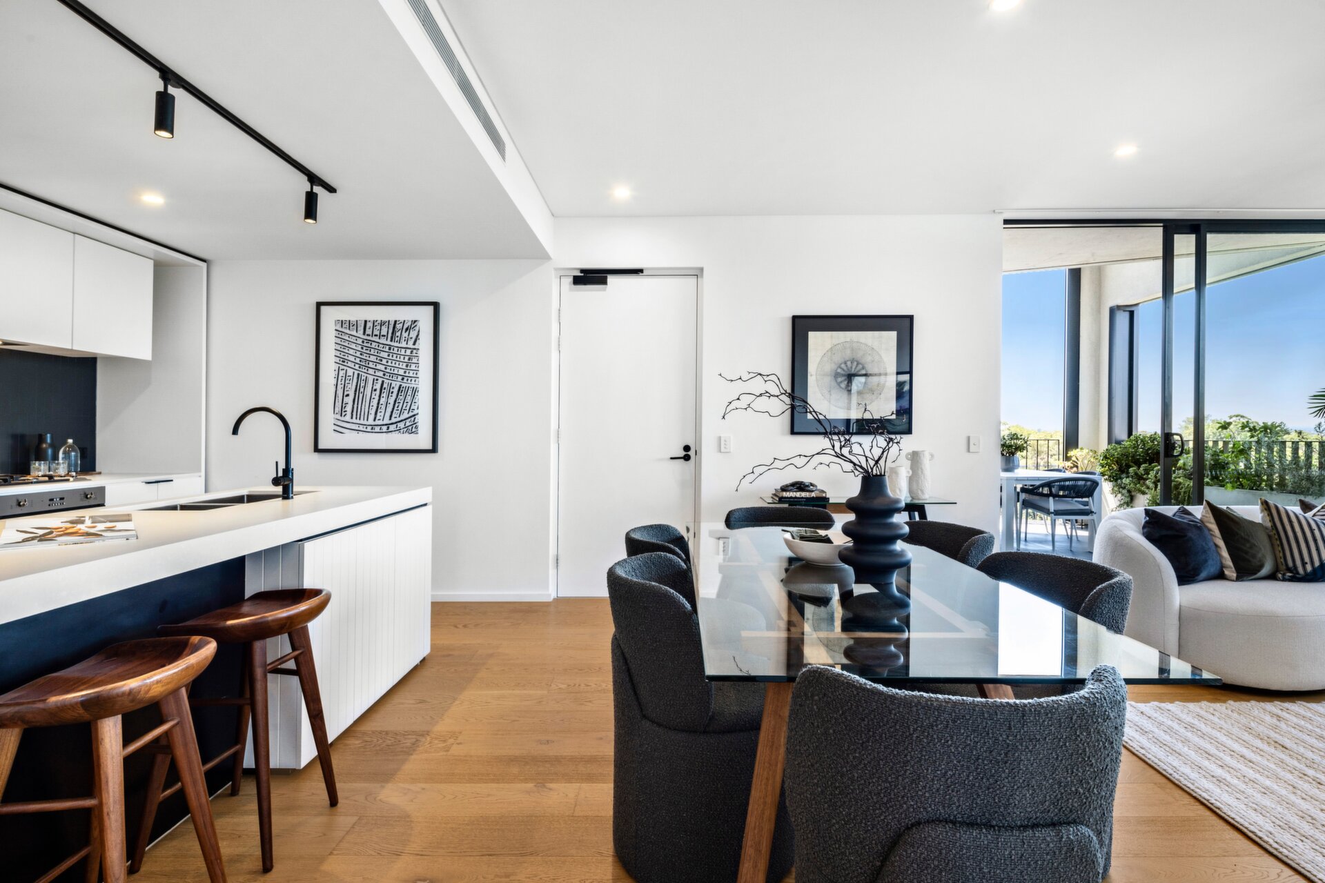 909/2 Malthouse Way, Summer Hill - Thumbnail 5