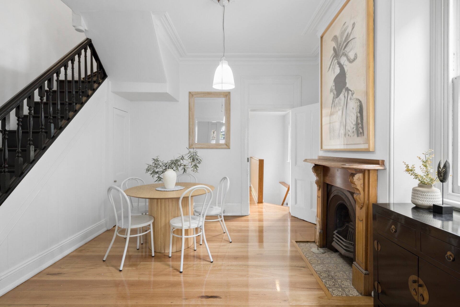 296 Annandale Street, Annandale - Thumbnail 3