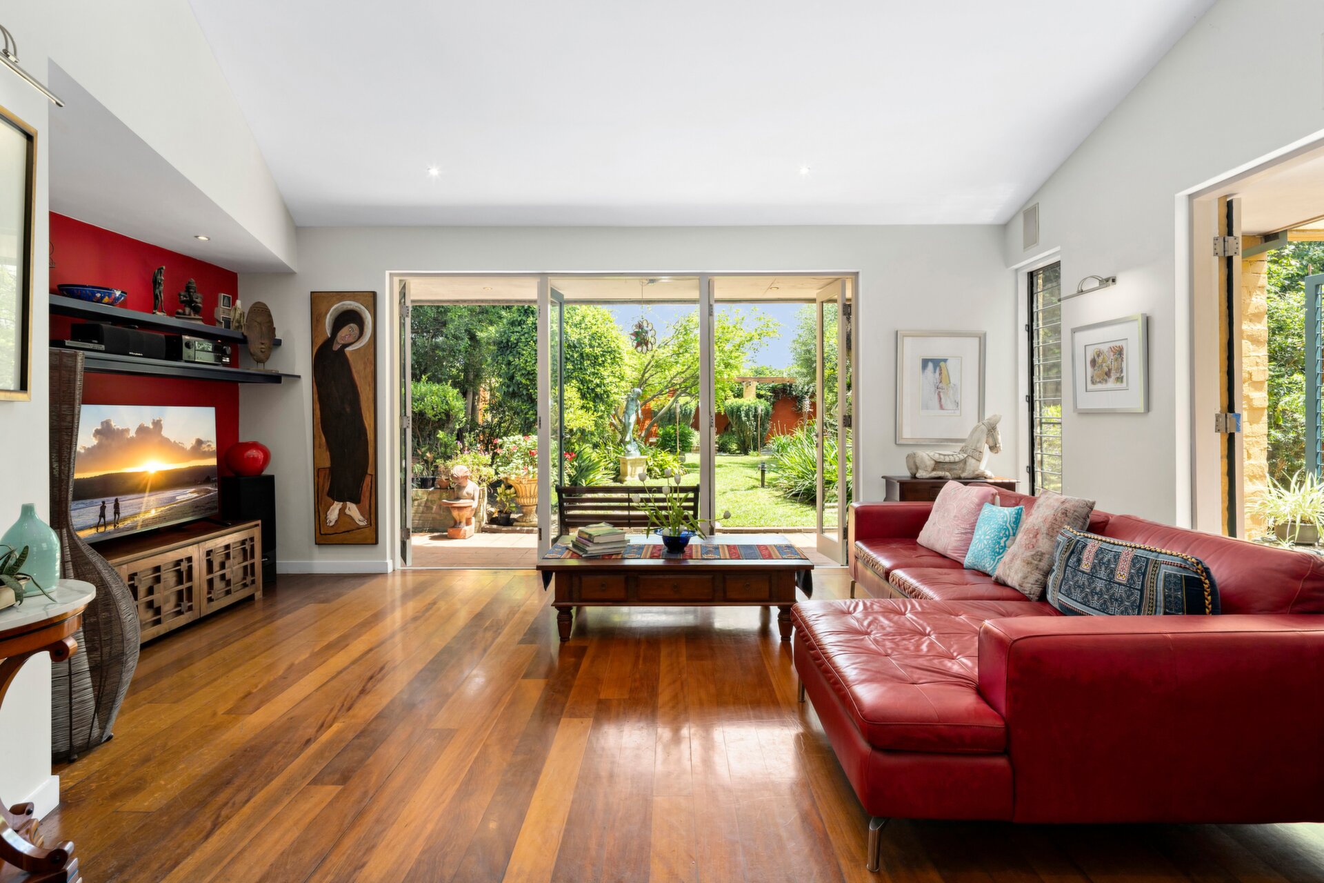 96 Annandale Street, Annandale - Thumbnail 2